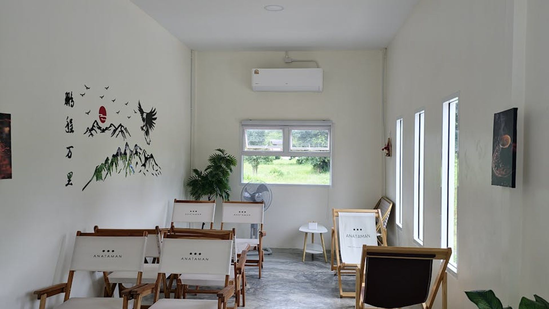 Clean workspace with natural light for eye relaxation